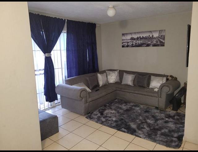 2 BEDROOM HOUSE FOR SALE IN FLORIDA